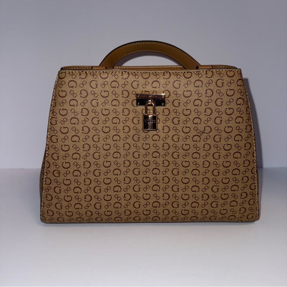 Guess Mocha Brown Leather Clover Creek Logo Satchel Women’s Shoulder Bag/ Purse